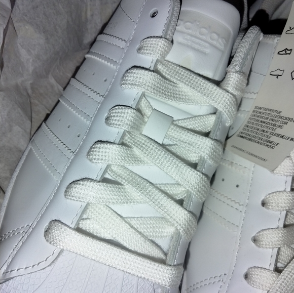 Shoes - Picture 3 of 4